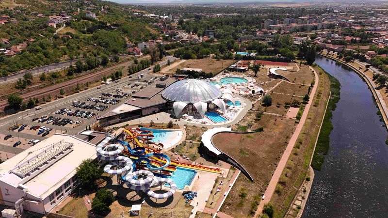 Aquapark Nymphaea — complex și tobogane