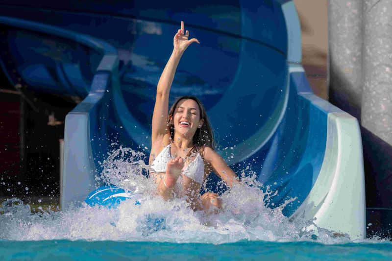 Aquapark Nymphaea — tobogan cu colac