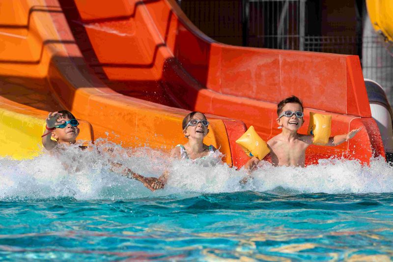 Aquapark Nymphaea — tobogan exterior