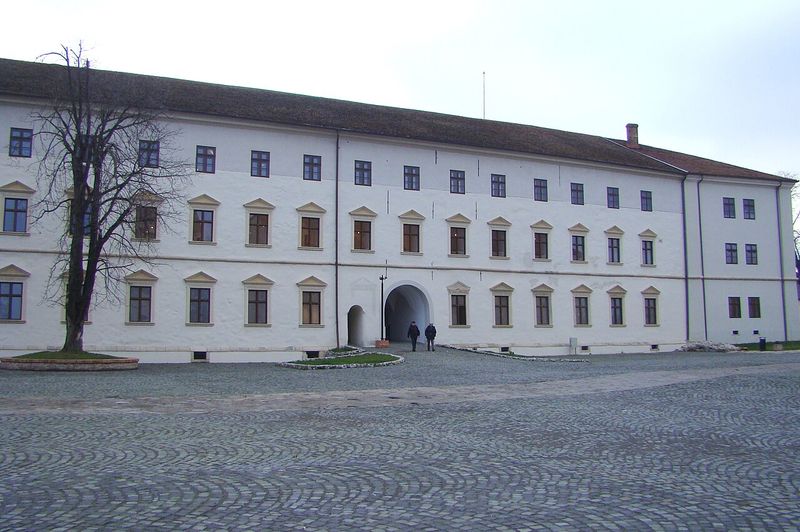 Palatul Princiar din Cetatea Oradea