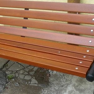 Primăria Oradea elimină semnăturile locatarilor pentru băncile de lângă blocuri